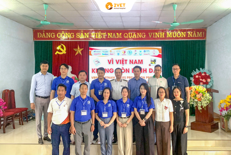 BTC dự án "Vì Việt Nam không còn bệnh Dại" cùng Chính quyền địa phương tại lễ ra quân 